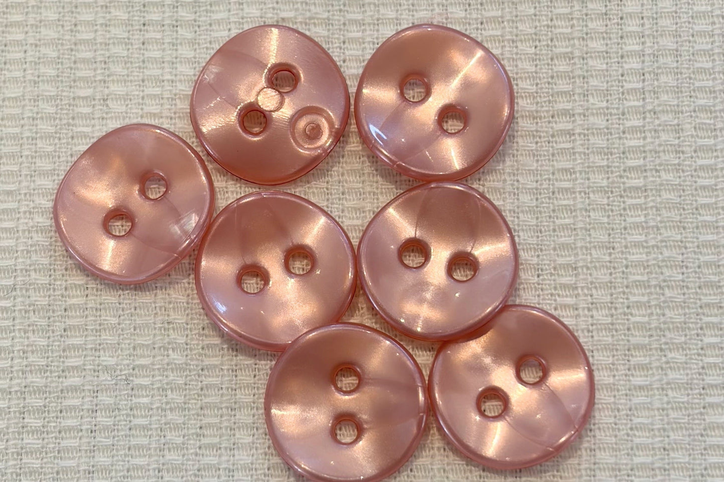 Wavy Plastic Shirt Button (Five Colours)